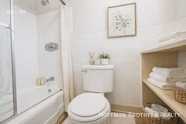 Photo - 614 Hauser Blvd Unit 212