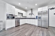 Photo - 900 S Kenmore Ave Condo Unit 306