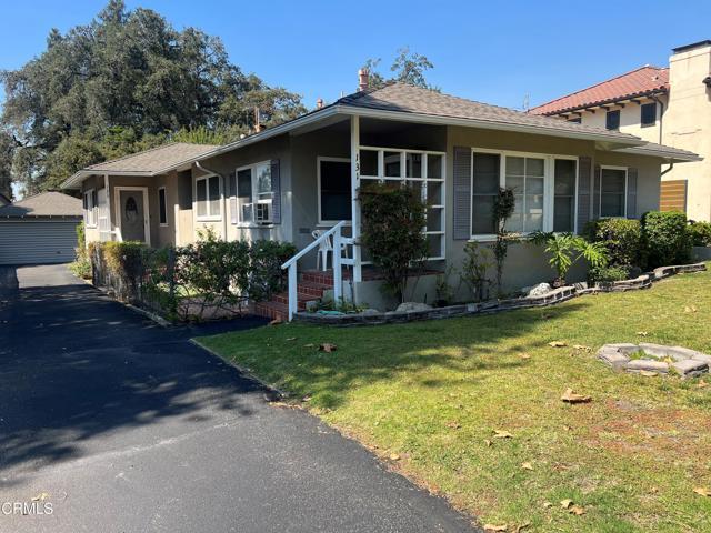 Photo - 133 Poinsettia Ave Townhome
