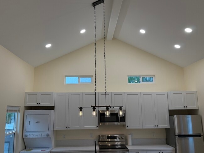 Photo - 3406 Nile St