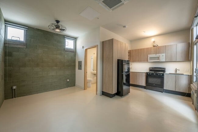 Photo - 1932 Kearney Ave Apartment Unit 07