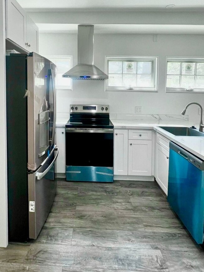 Photo - 931 W 23rd St Unit 931