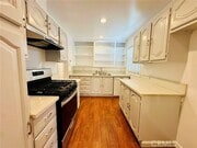 Photo - 400 E Fernfield Dr