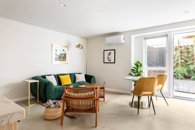 Photo - 4911 Granada St Unit 2