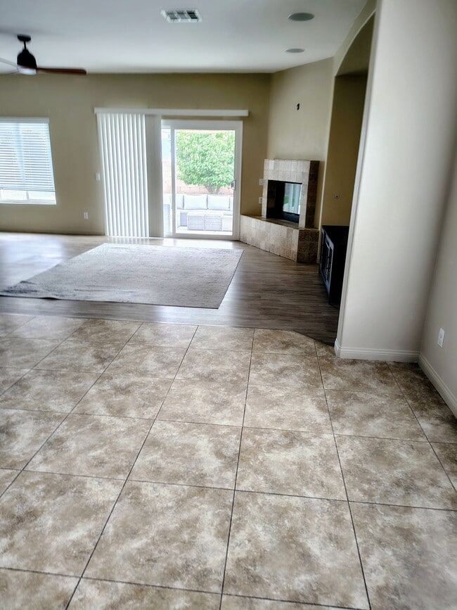 Photo - 64497 Brae Burn Ave