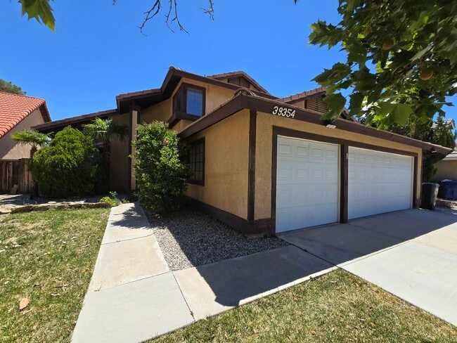 Photo - 39354 Longhorn Ct