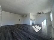 Main Image of 1b/1b - Western Serrano Ave Apartments