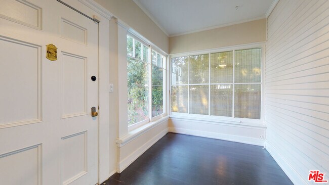 Photo - 427 Sunset Ave