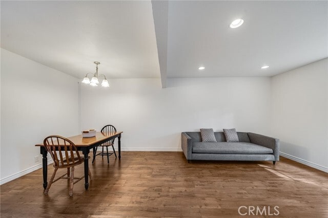 Photo - 16 Fox Hollow