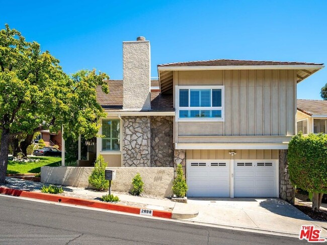 Photo - 2898 Woodwardia Dr House