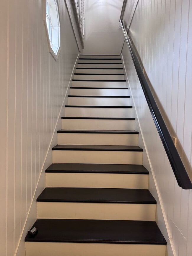 Photo - Agoura Hills Townhome | Upgraded + Private 2-Car Garage