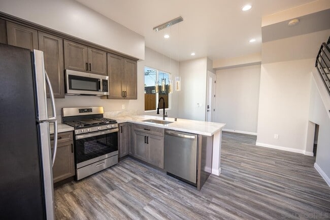 36th Street - 36th Street Apartment Unit 4123 - 2