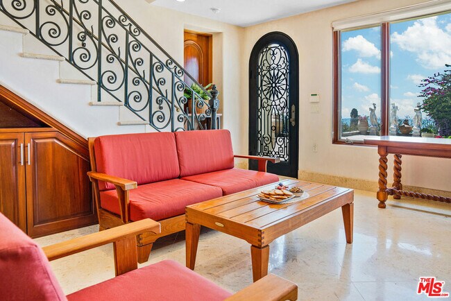 Photo - 4440 Encinal Canyon Rd Unit #GH