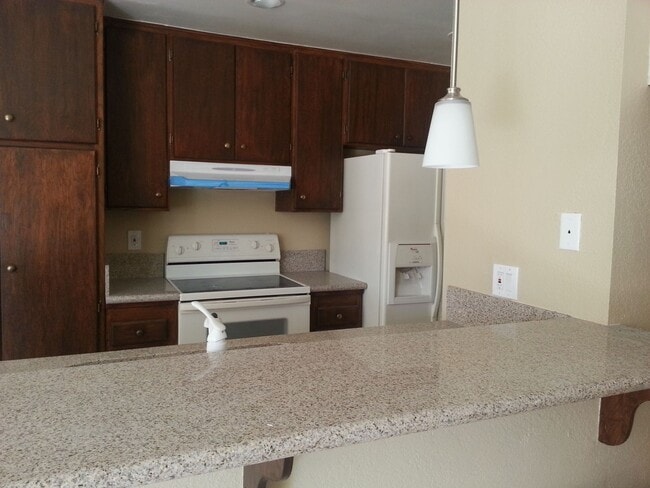 Photo - 2 bed/ 1 bath townhouse with garage in Santee