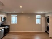 Photo - Sampson 4822 1/2 Unit 4822 1/2