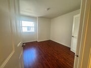 Photo - 13012 Riverside Dr