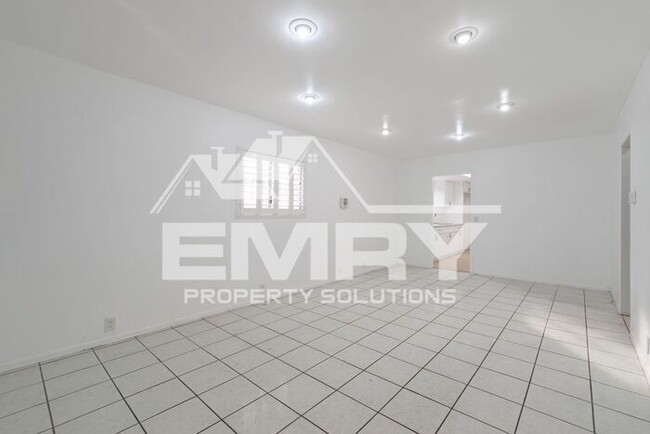 Photo - 3 Bedroom 1 Bathroom House for Rent Fishburn Ave Bell CA