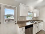Photo - Charming 2BD/1BA Condo in University Heigh... Unit 4212