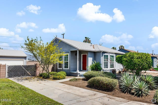 Building Photo - 16247 E Bellbrook St Rental