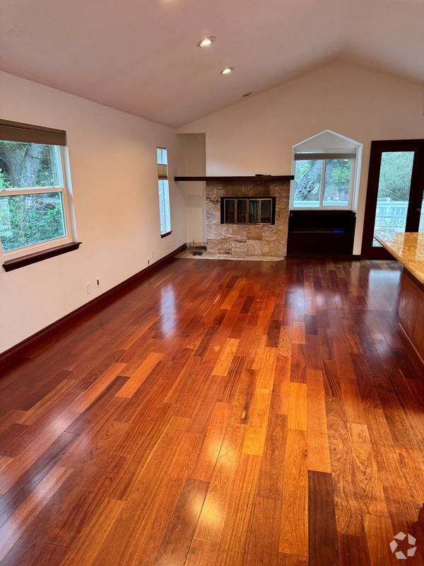 Building Photo - 113 N Alvarado St Rental