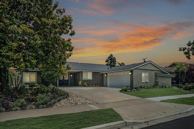 Building Photo - 2850 Tabago Pl