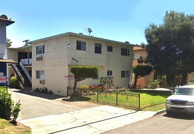 Photo - 6216 Beck Ave Apartment