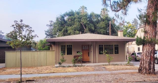 Photo - 1370 E Mountain St House