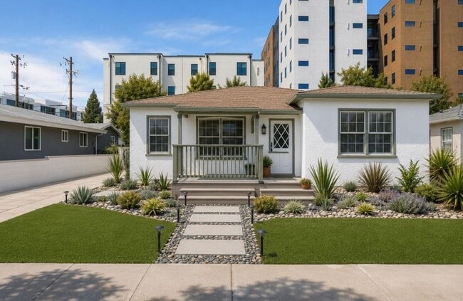 Building Photo - 6204 Mary Ln Dr