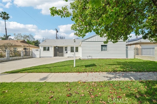 Building Photo - 8061 Hesperia Ave