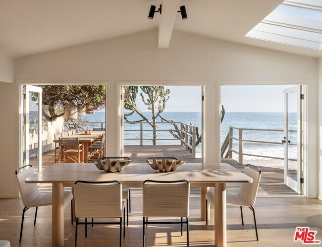 Photo - 27314 Pacific Coast Hwy