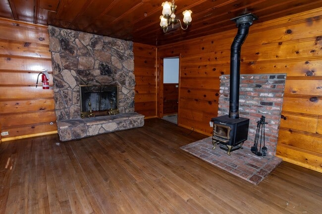 Photo - Cozy 3 Bedroom Home in Big Bear Lake