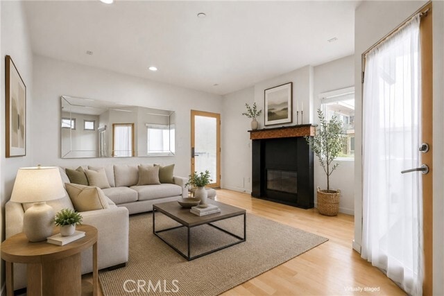 Photo - 207 42nd St