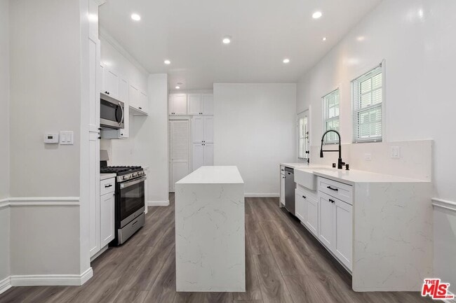 Photo - 9342 W Olympic Blvd Unit 9344