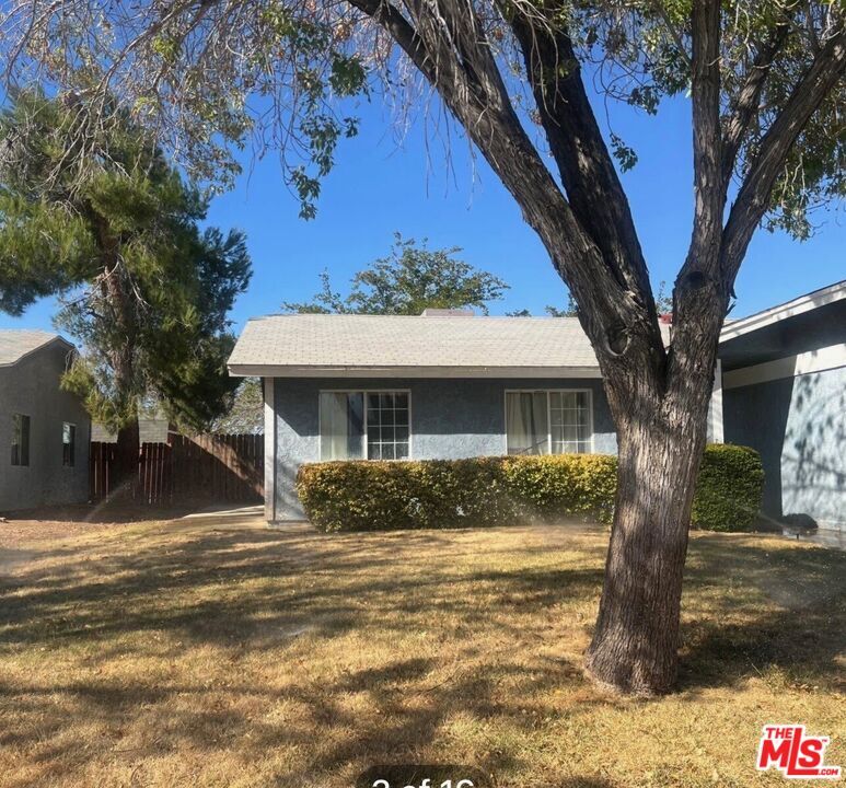 Photo - 44735 27th St E