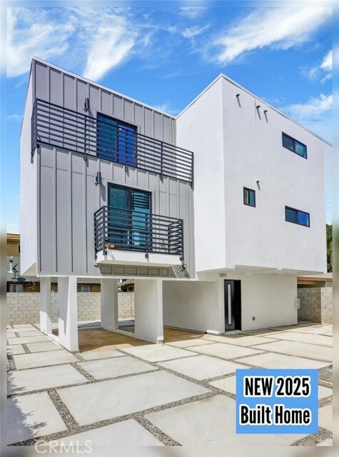 Photo - 1211 N Kingsley Dr House