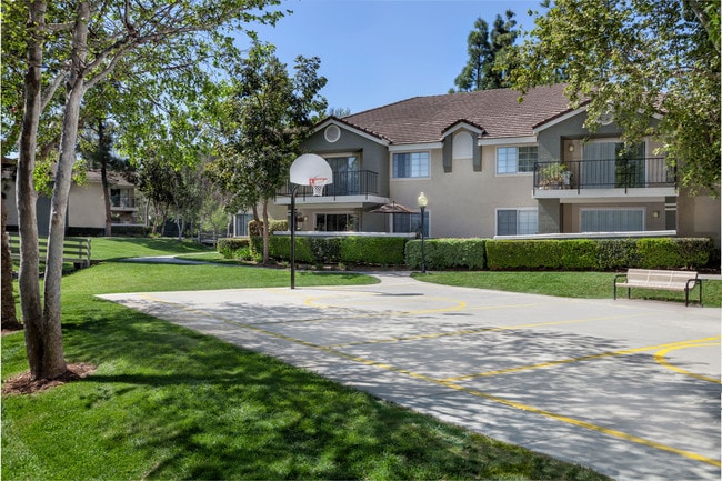 Green Valley Apartments - Green Valley Apartments