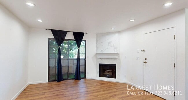 Photo - 10220 De Soto Ave Unit 11