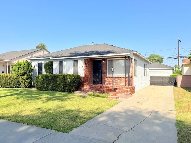 Photo - 428 N 6th St