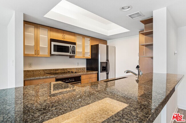 Photo - 13700 Marina Pointe Dr Unit 1206
