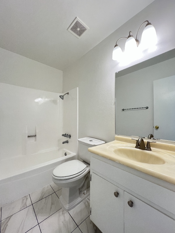 Photo - 14650 Saticoy St Unit 9