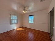 Photo - Glenoaks, 625-633 1/2 Unit 633 1/2
