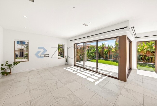 Photo - 123 Spotted Quail