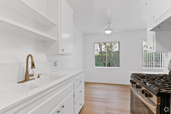 Building Photo - 1437 Brockton Ave Unit 03 Rental