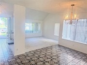 Photo - 46 Christamon W