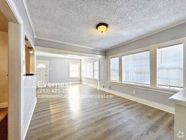 Building Photo - 4612 1/2 Pickford Street Rental