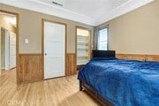 Photo - 10915 White Oak Ave House