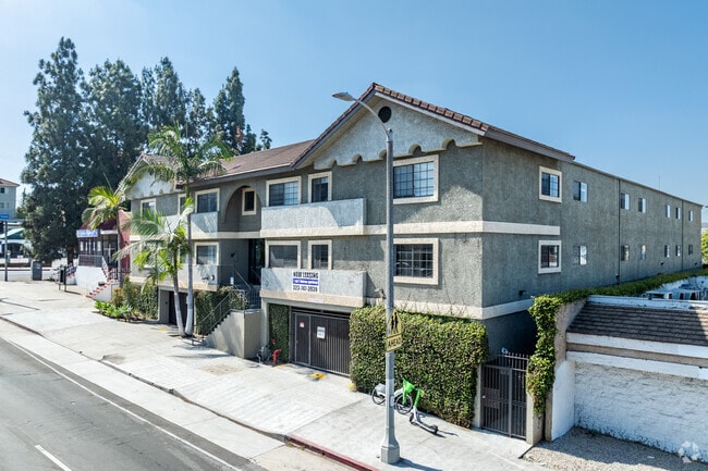 Building Alternate - West Temple Apartments