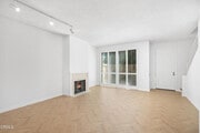 Photo - 813 N Monterey St