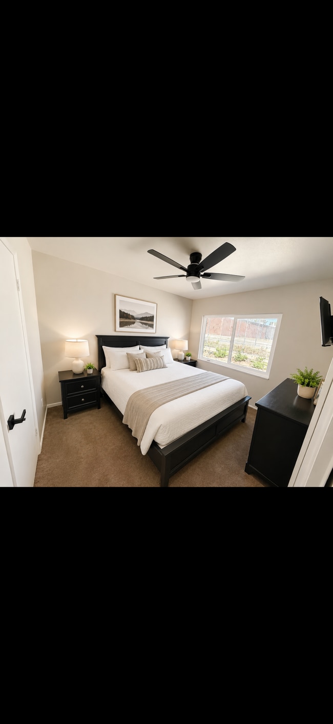 6688 Montclair Dr - Room for Rent in Riverside, CA