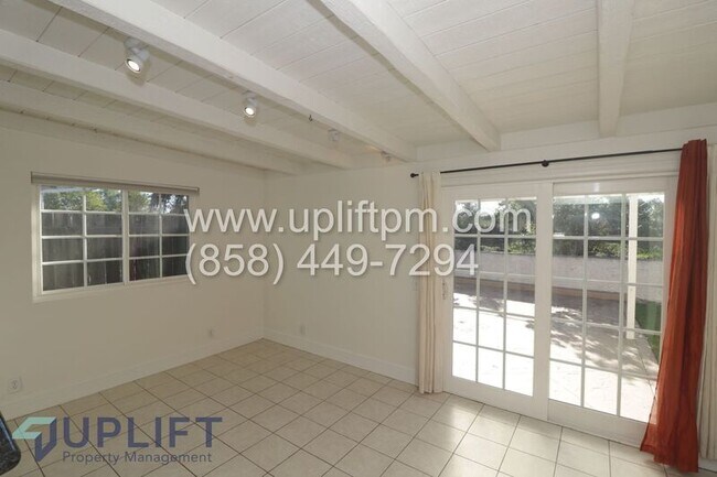 Photo - 8095 Jade Coast Rd